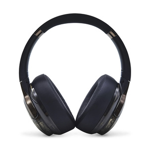 Audífonos Inalámbricos On Ear Evo Clear RadioShack Iluminación LED Negro Audífonos Inalámbricos On Ear Evo Clear RadioShack Iluminación LED Negro