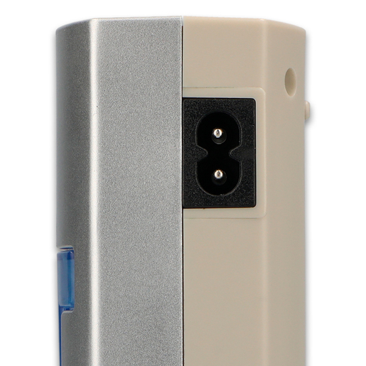 Cargador de Pilas Recargables RadioShack AA AAA C 9V y D Cargador de Pilas Recargables RadioShack AA AAA C 9V y D